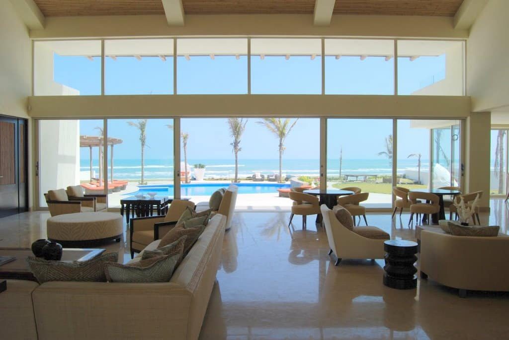Custom Designed Modern Beach House With Pool