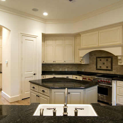 Traditional design from our kitchen designers in Houston, TX