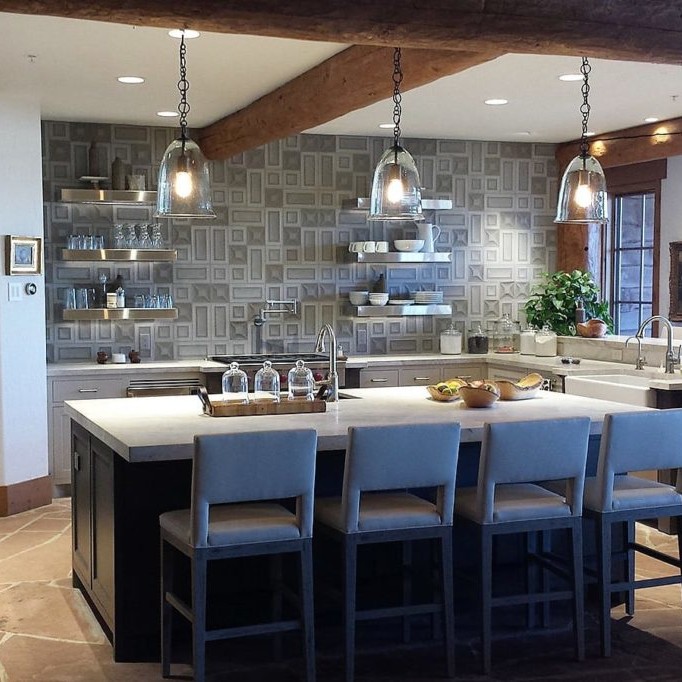 Beautiful transitional kitchen design in Richmond, VA