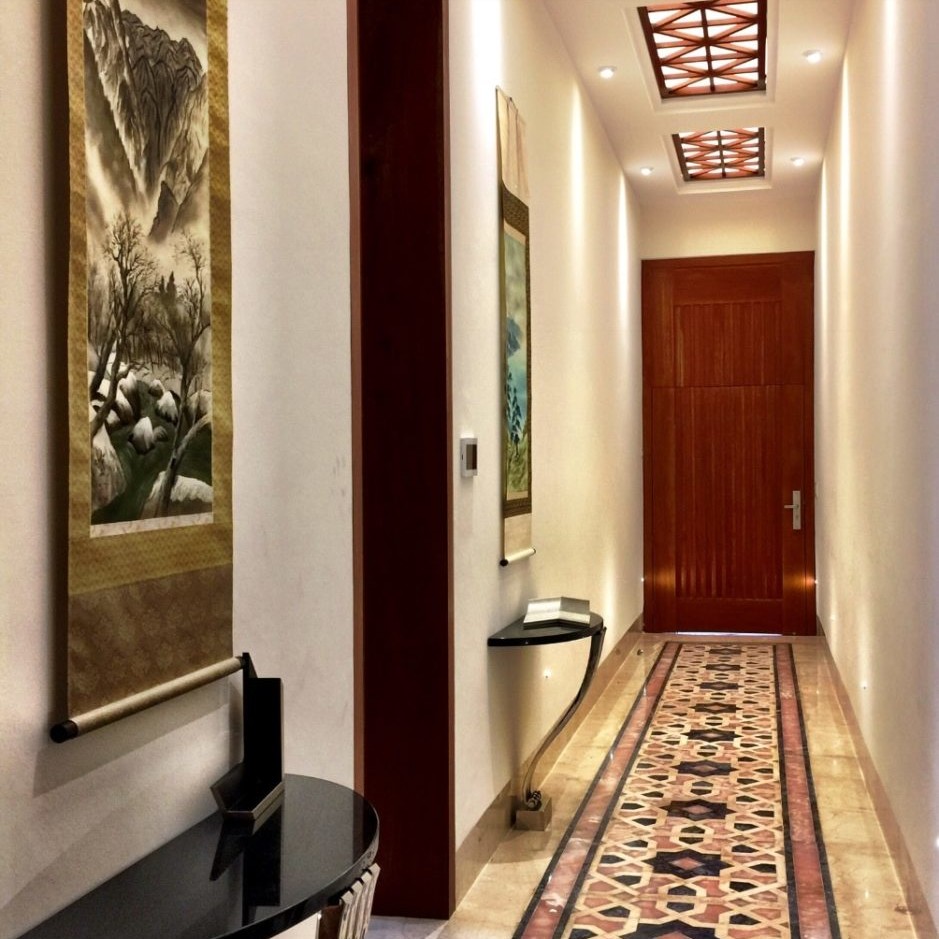 Rustic hallway interior design