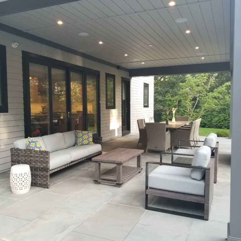 Neutral-toned patio design in Hamptons, NY